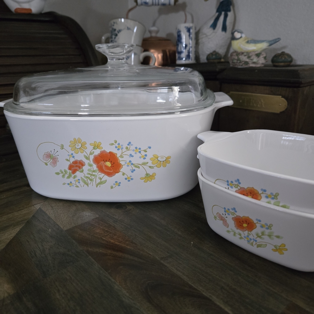 Vintage CorningWare Rare Wildflower Design